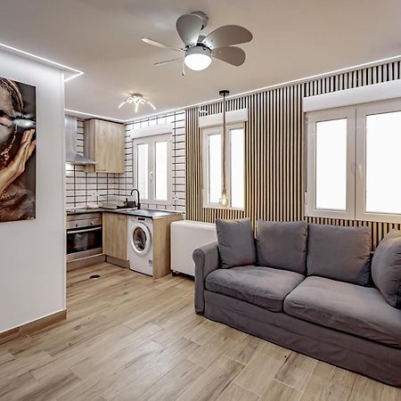 Apartamentos Estrecho Madrid Camera foto
