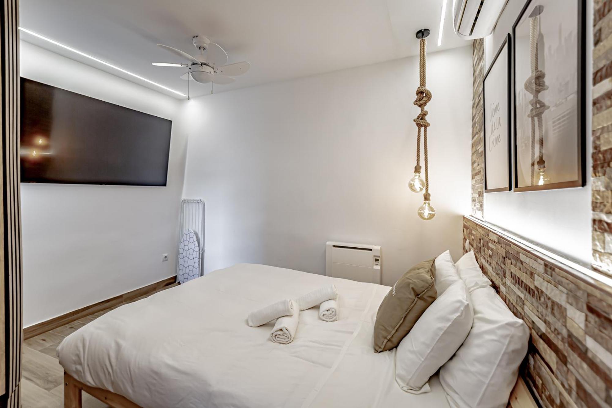 Apartamentos Estrecho Madrid Camera foto